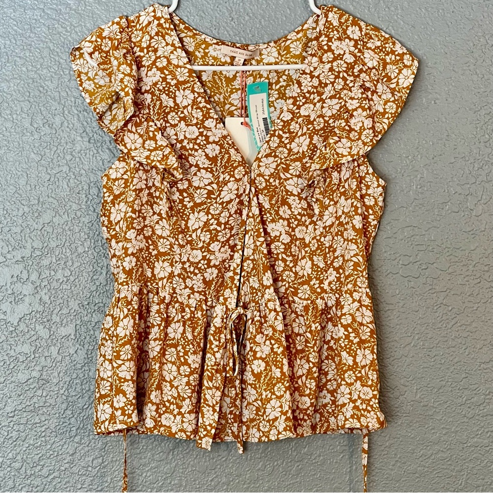 Mustard Yellow Skies and Blue Size Small Blouse